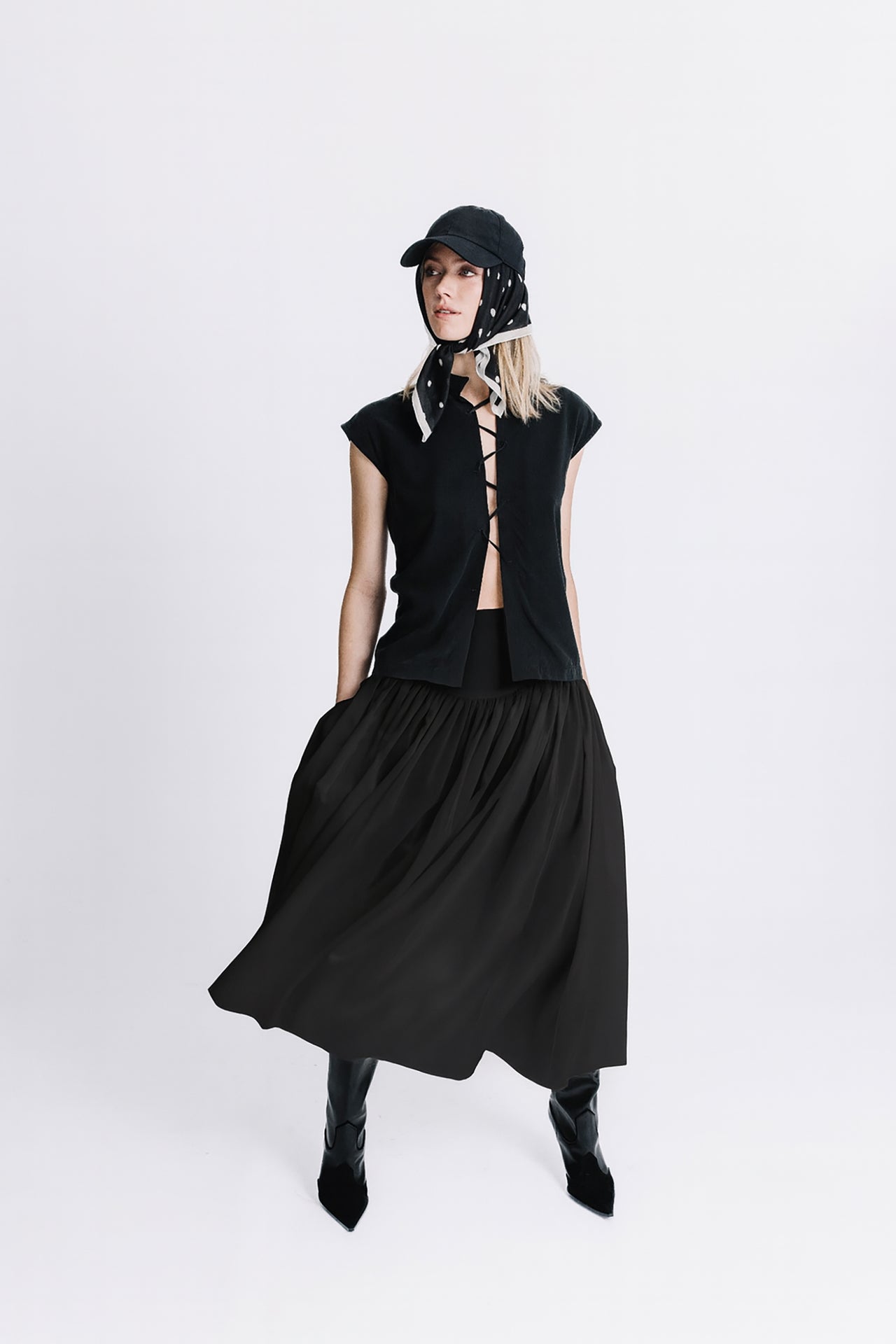 Capri Skirt in Charcoal