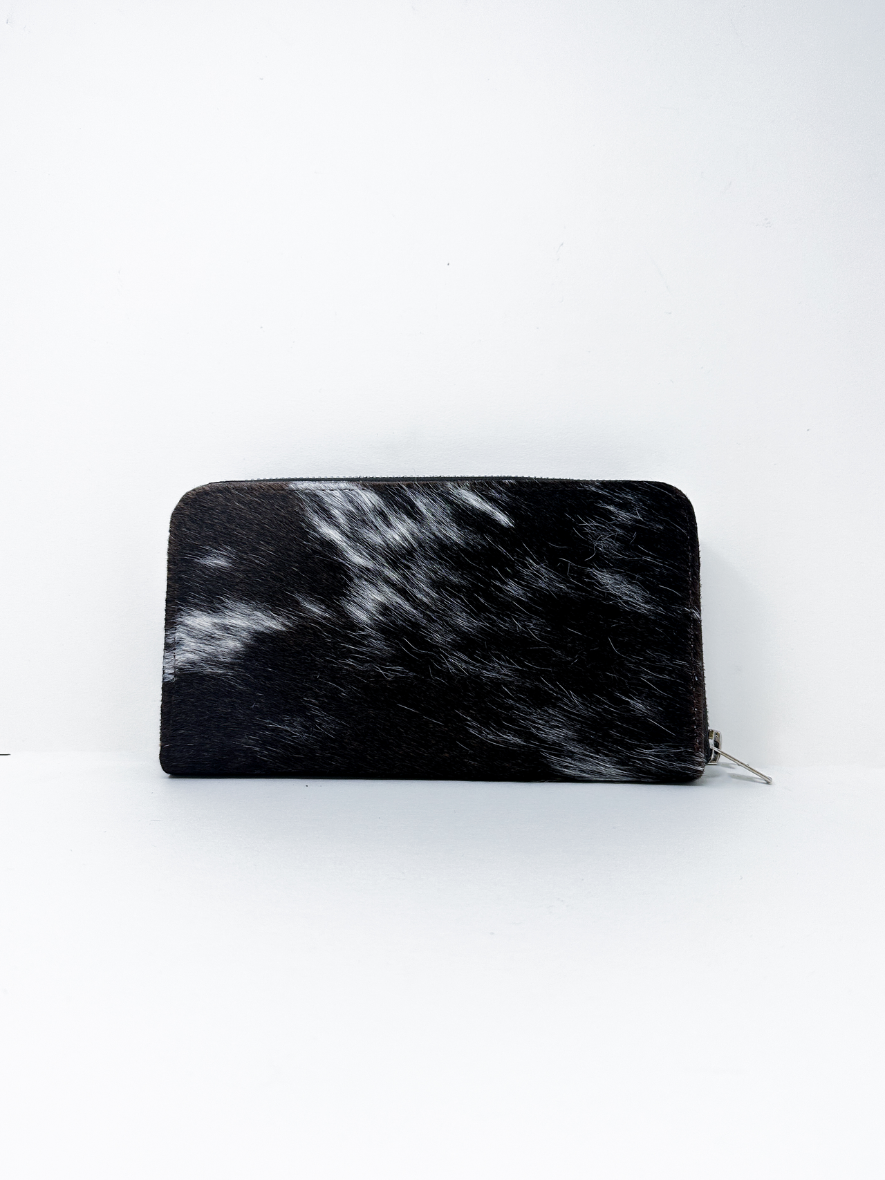 Cowhide Wallet in Black/Chocolate