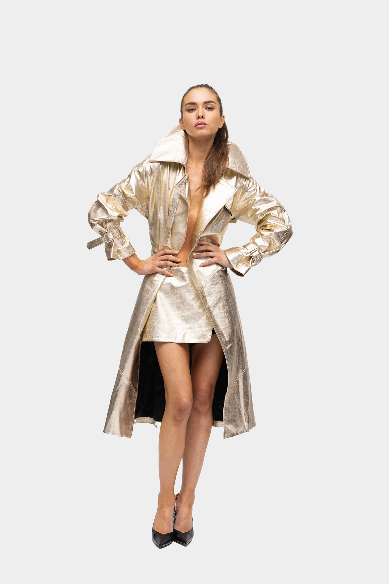 TRENCH in Gold